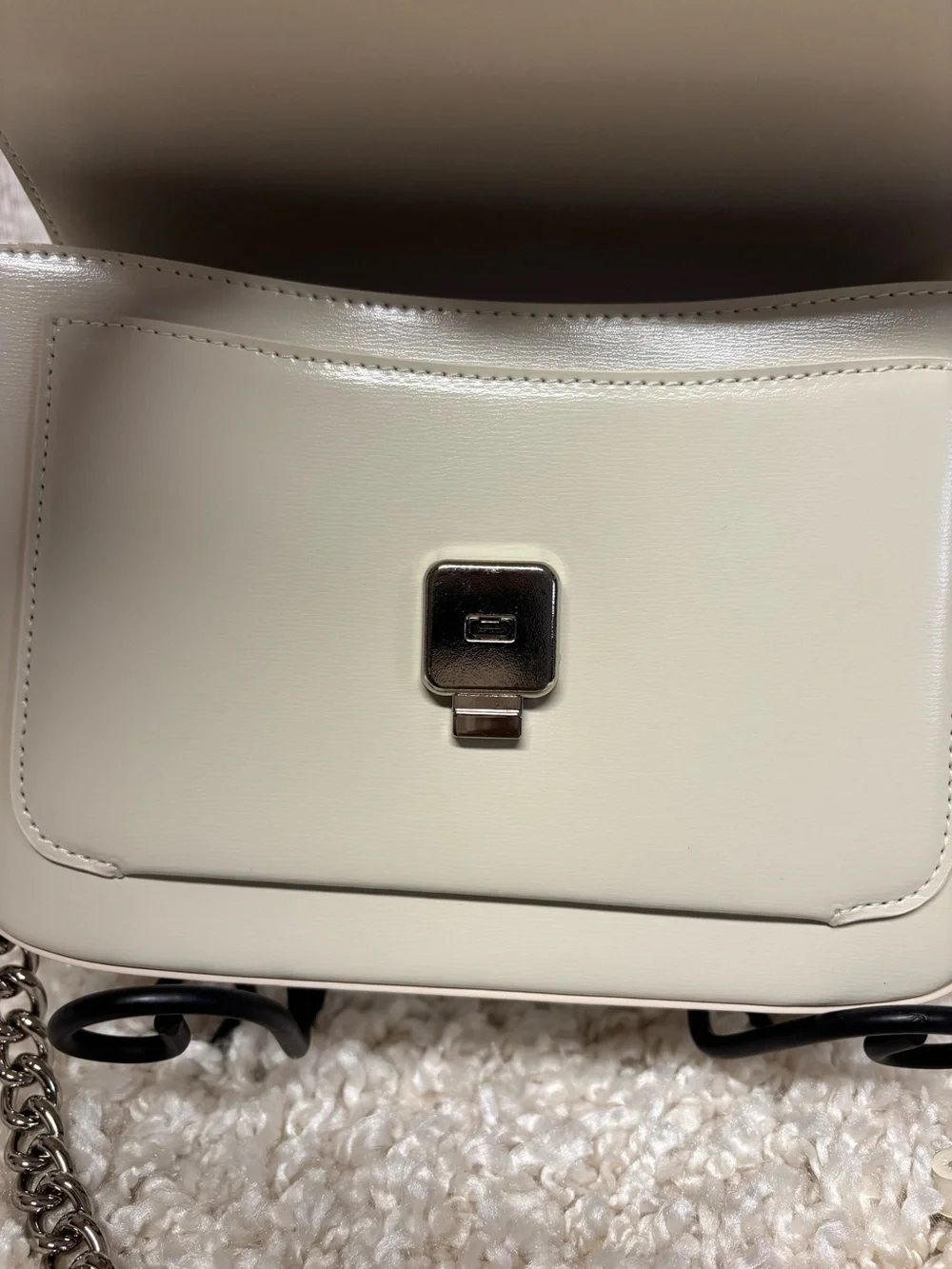 Cream Leather Shoulder /Crossbody Bag with Silver Chain